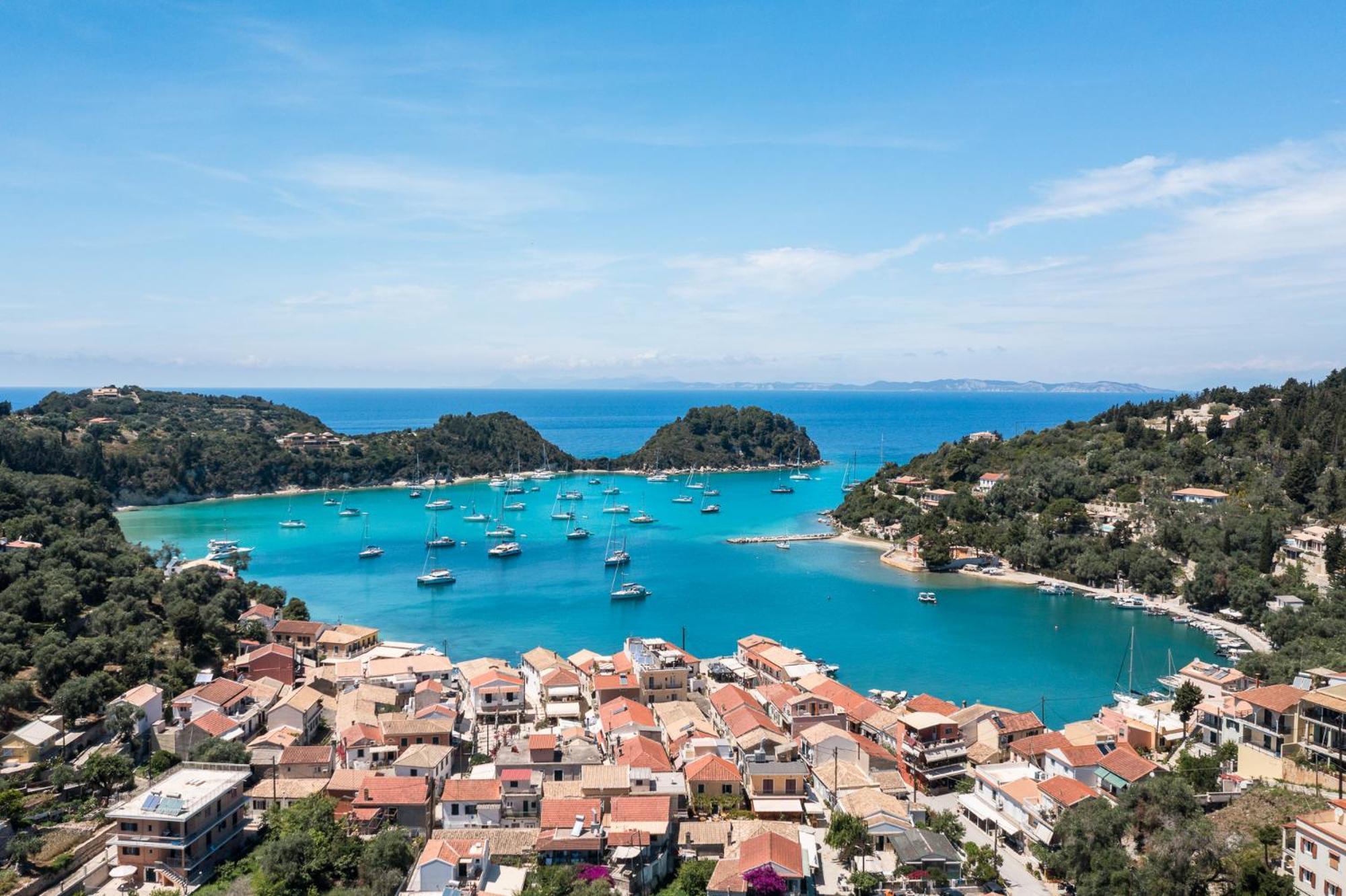 Agaloula Centrally Located Apartments, Lakka Экстерьер фото