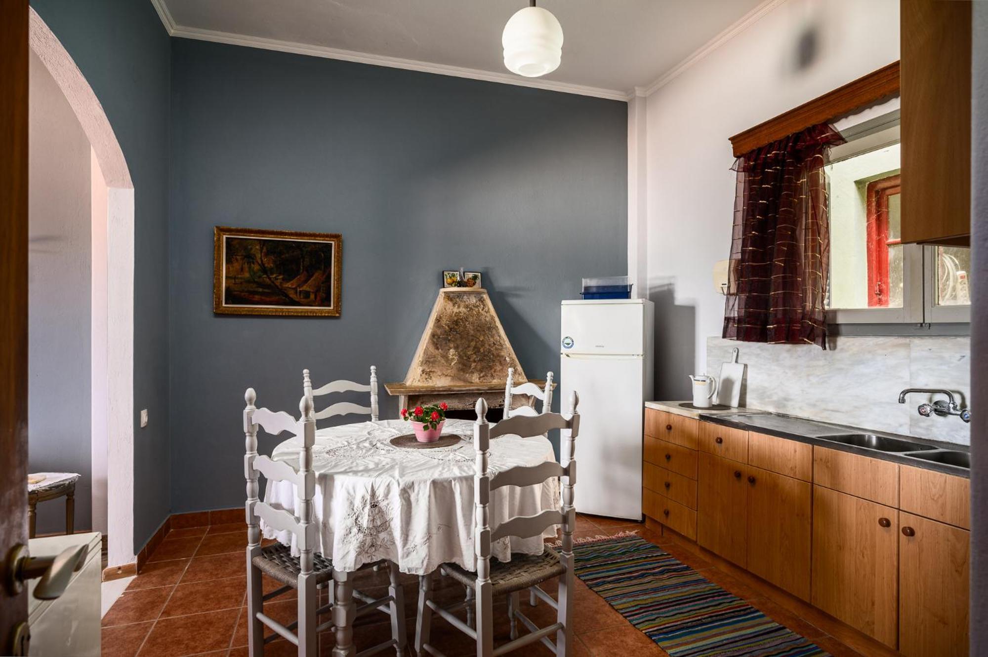 Agaloula Centrally Located Apartments, Lakka Экстерьер фото