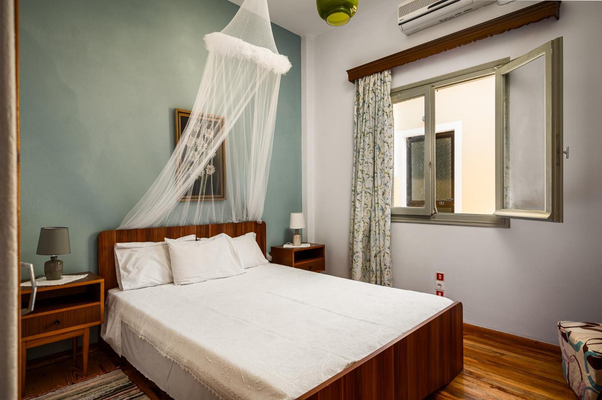 Agaloula Centrally Located Apartments, Lakka Экстерьер фото