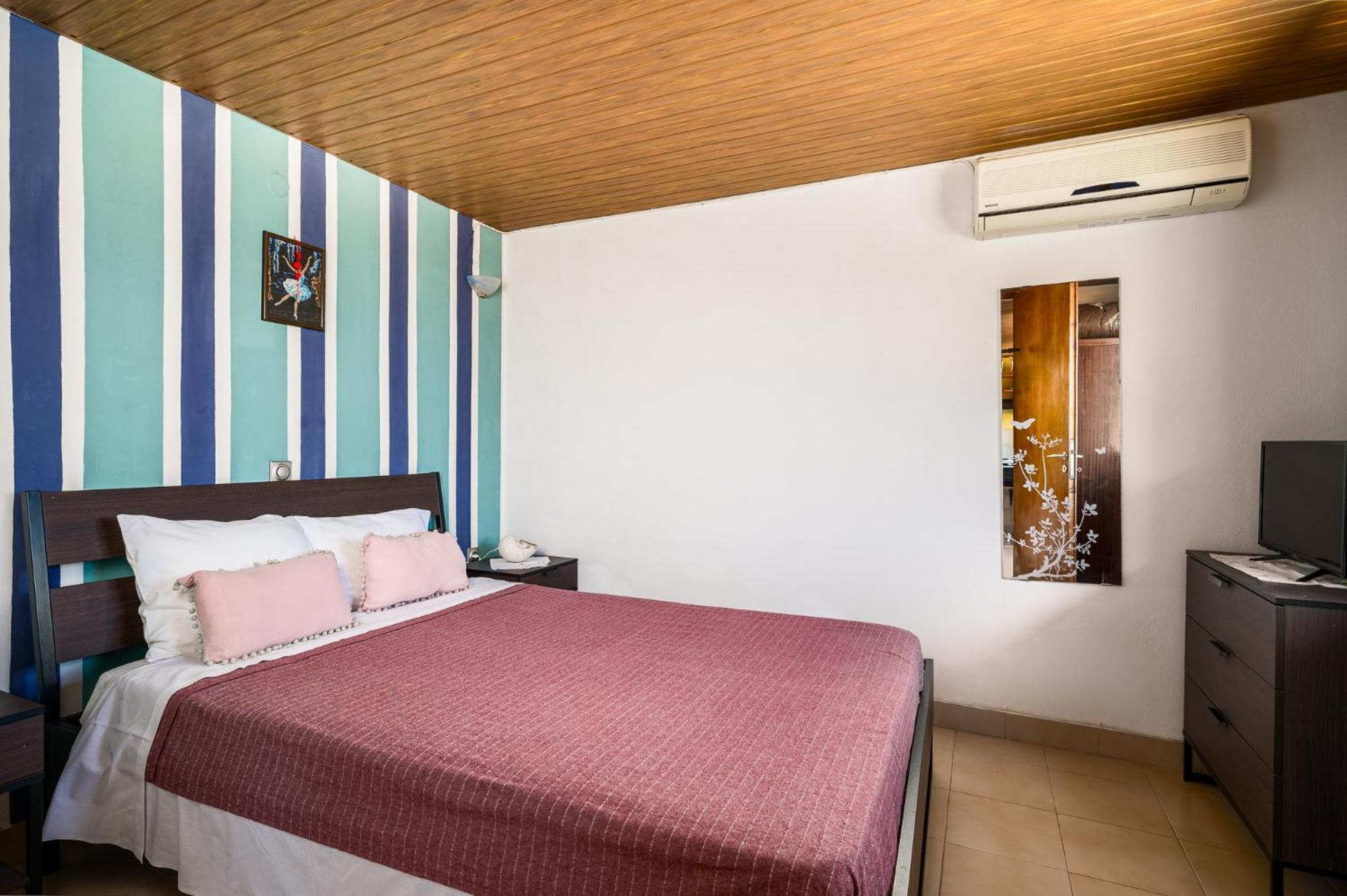 Agaloula Centrally Located Apartments, Lakka Экстерьер фото